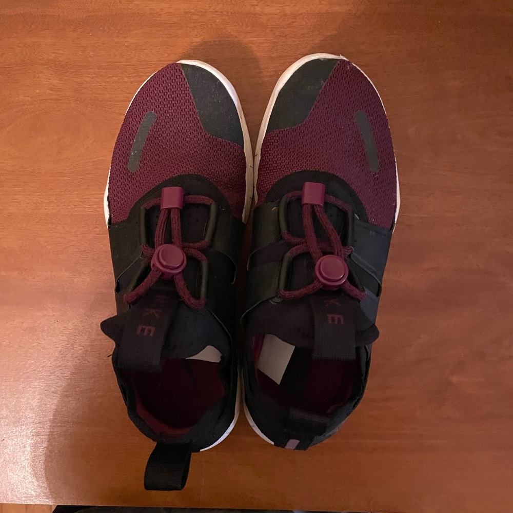 NIKE cmtr sneakers